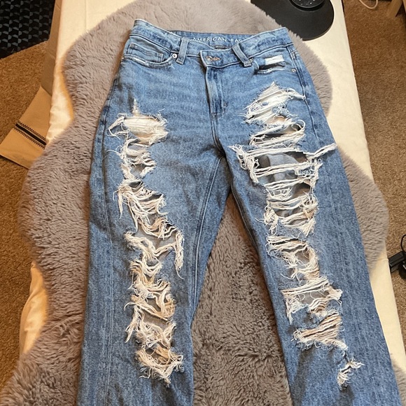 American Eagle Women's Ripped Mom Jeans - Picture 2 of 6